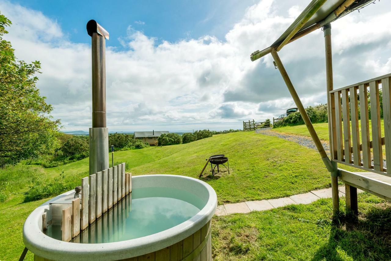 Kidwelly Glamping Hotel Exterior photo